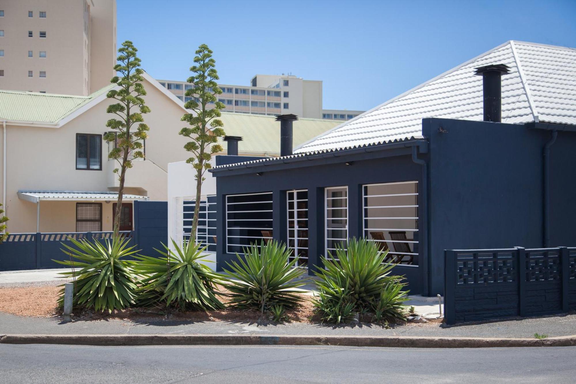Loddey'S Guest House - By Beach Collection Strand Exterior photo